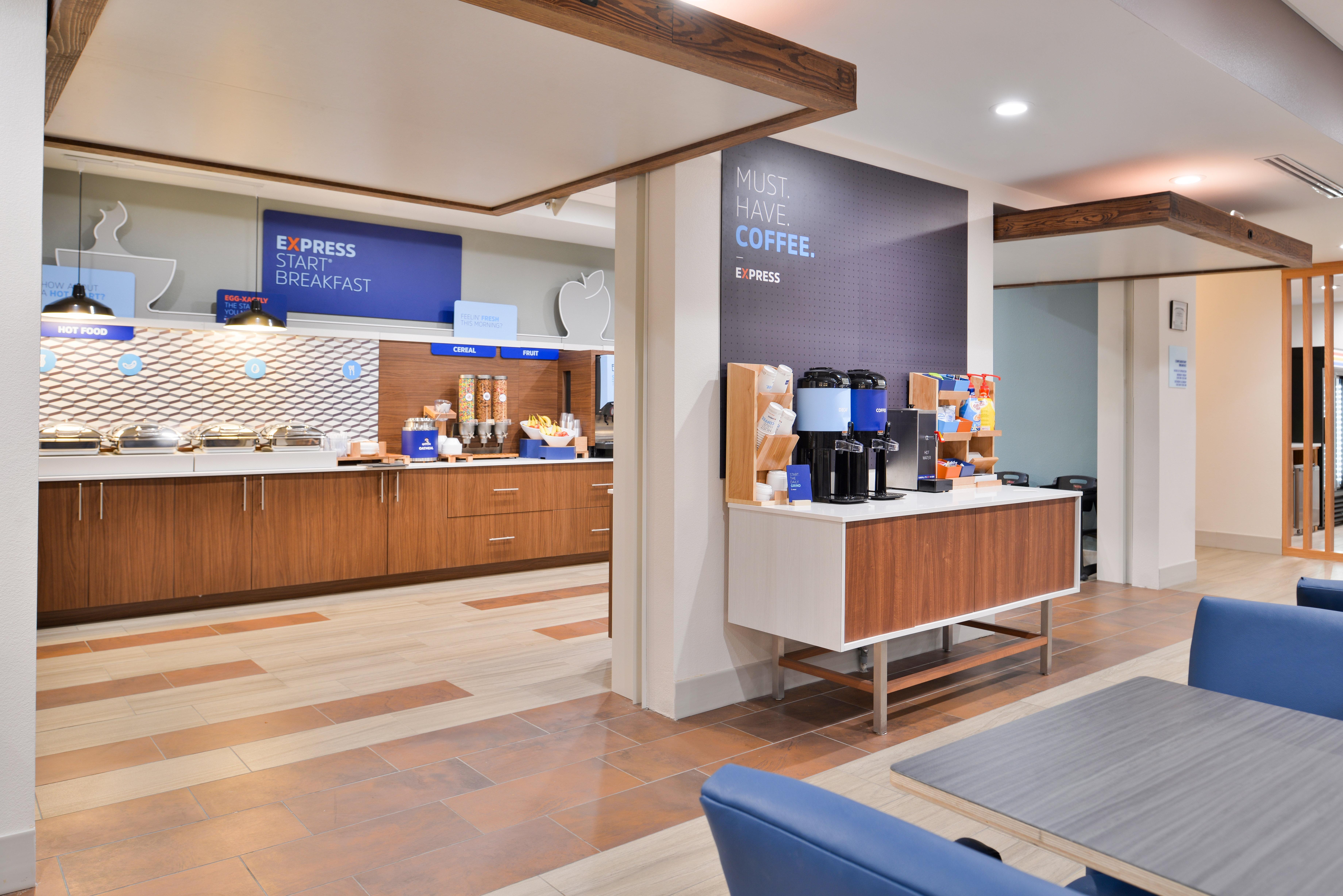 Holiday Inn Express - Early By Ihg Экстерьер фото