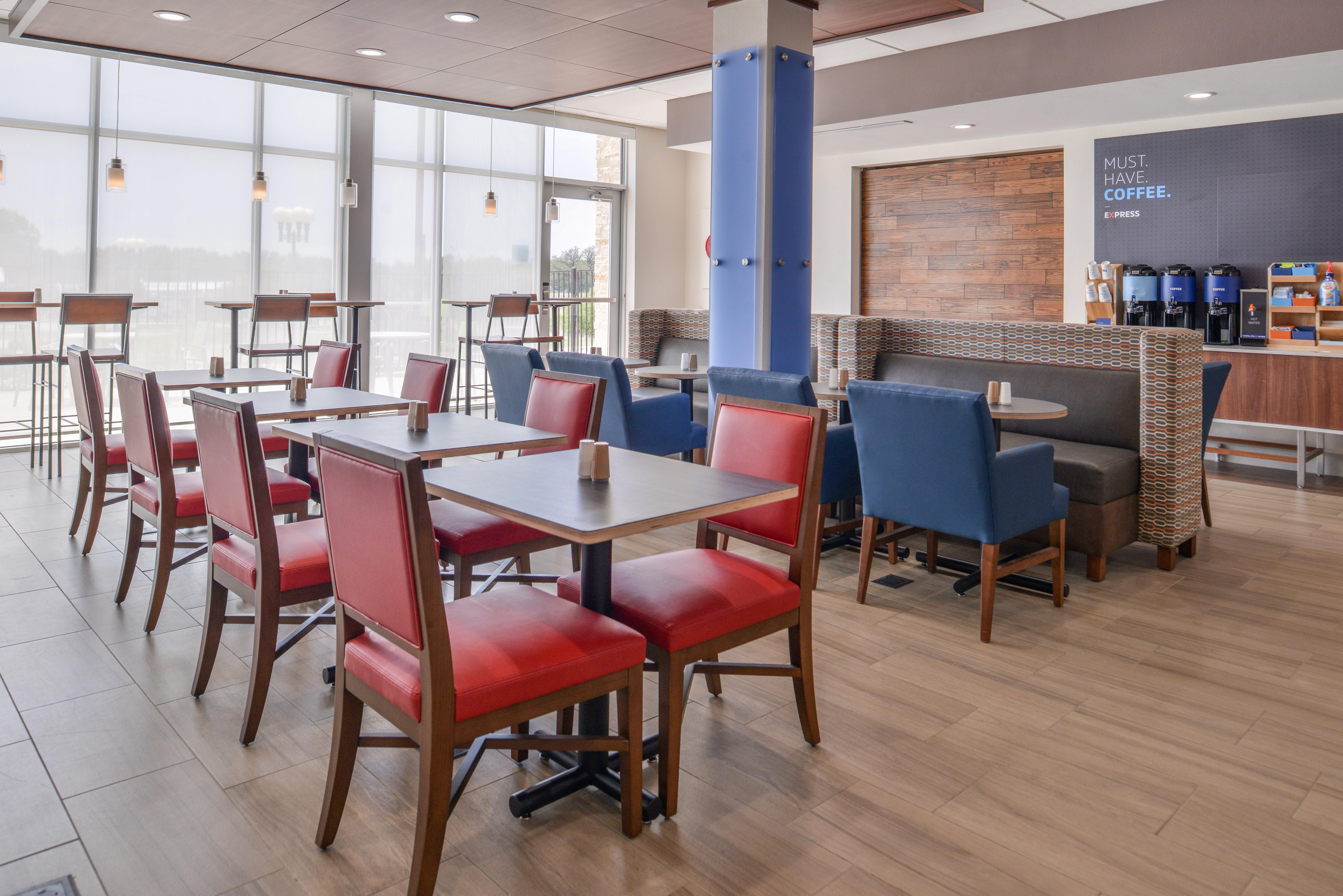 Holiday Inn Express - Early By Ihg Экстерьер фото