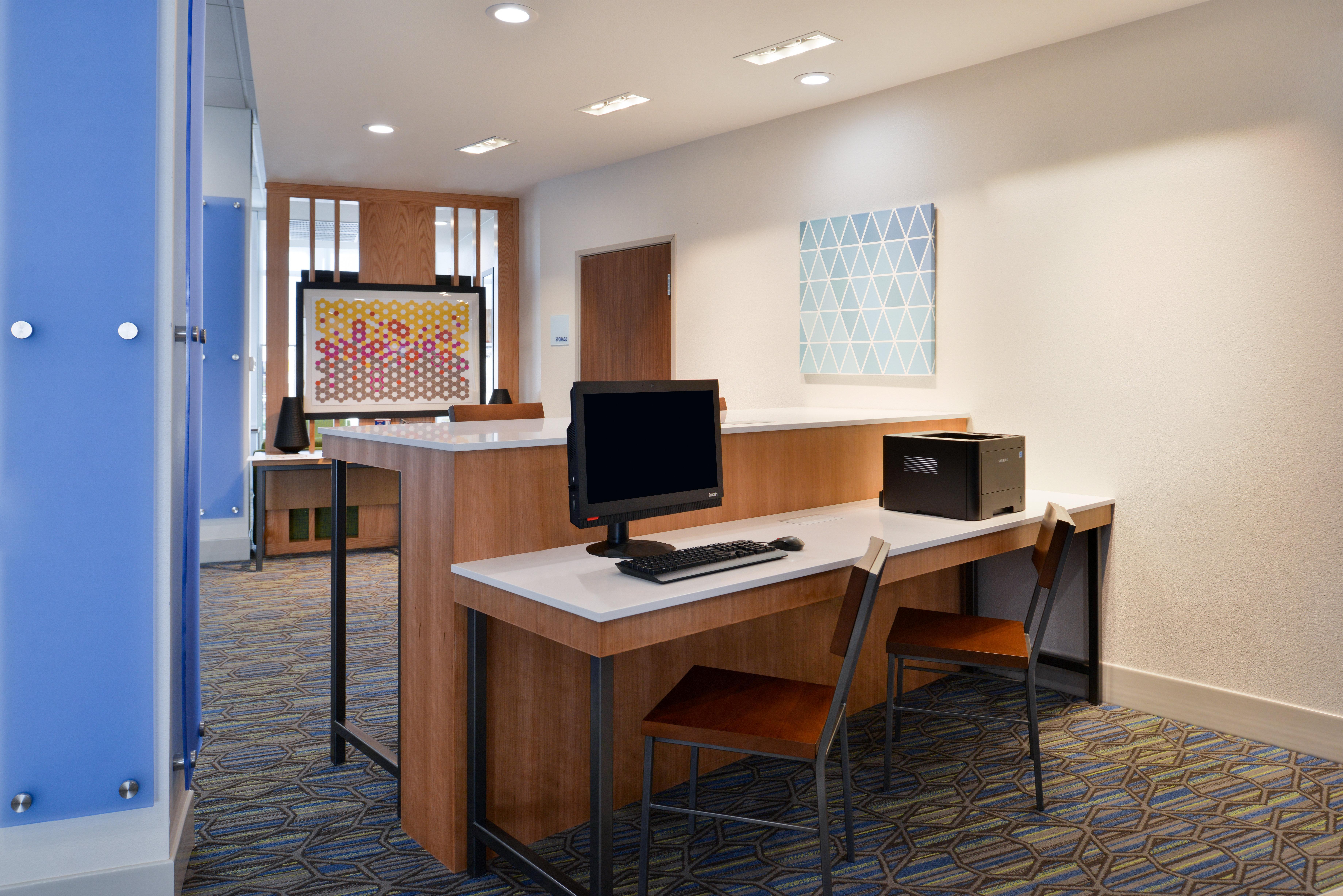 Holiday Inn Express - Early By Ihg Экстерьер фото